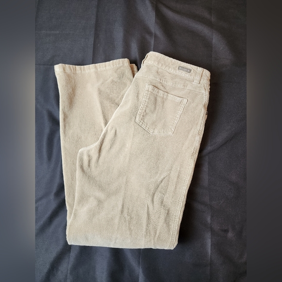 WoolRich Women's  Pant - Picture 1 of 5